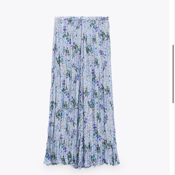 COPY - NWT ZARA Pleated Midi Skirt Floral Purple- Skirt S - Picture 2 of 4